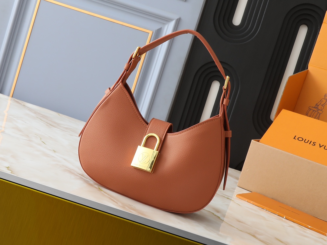 Louis Vuitton LV Classic Handbag Premium Canvas Model M14700 Crossbody Strap Weekend Getaway Designer Bag